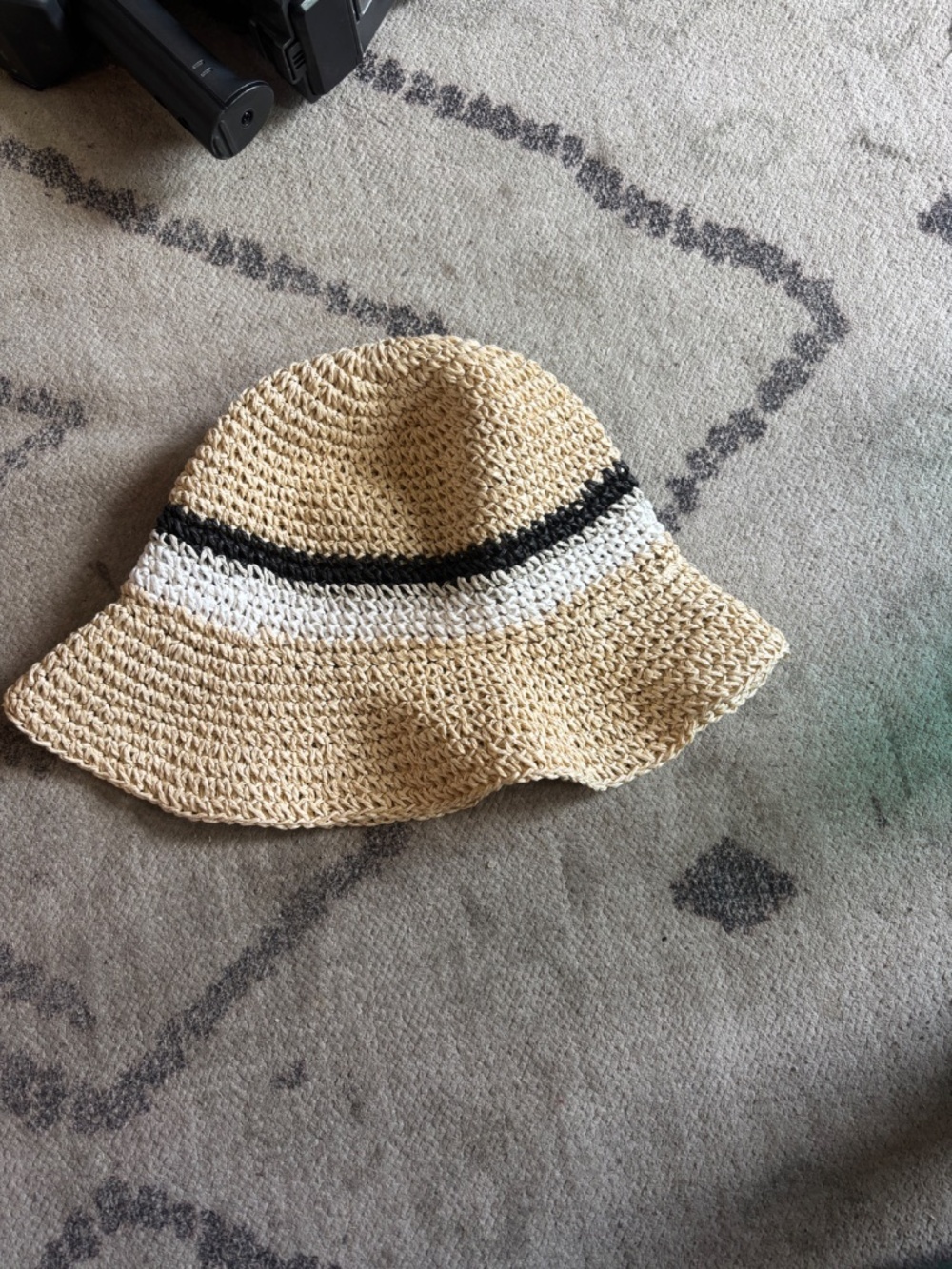 crocket type summer hat Badgley Mischka *accepting offers